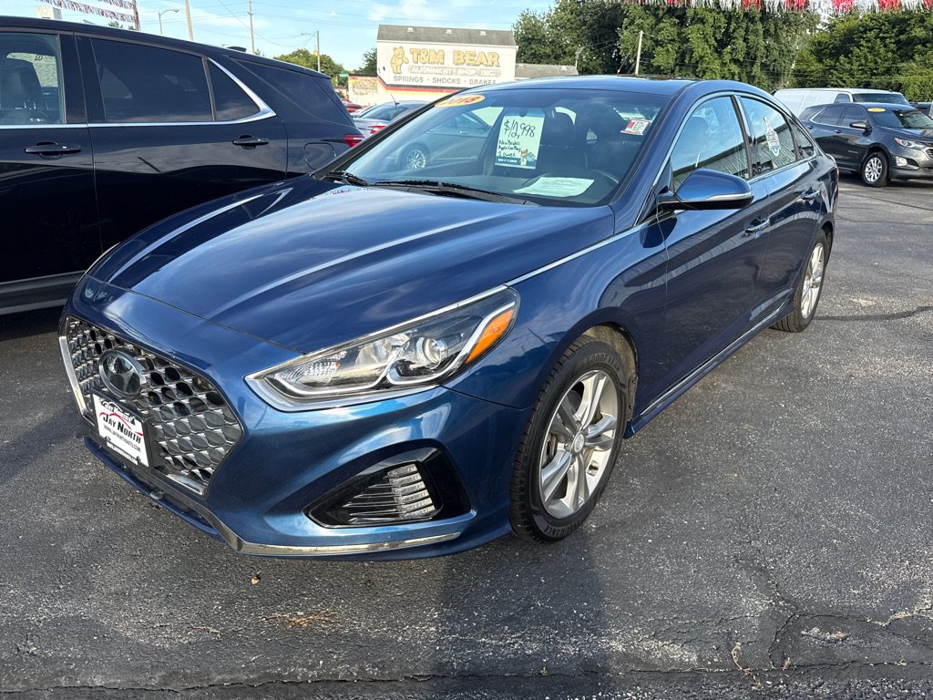 Used 2018 Hyundai Sonata Sport w/ Cargo Package FWD image 3