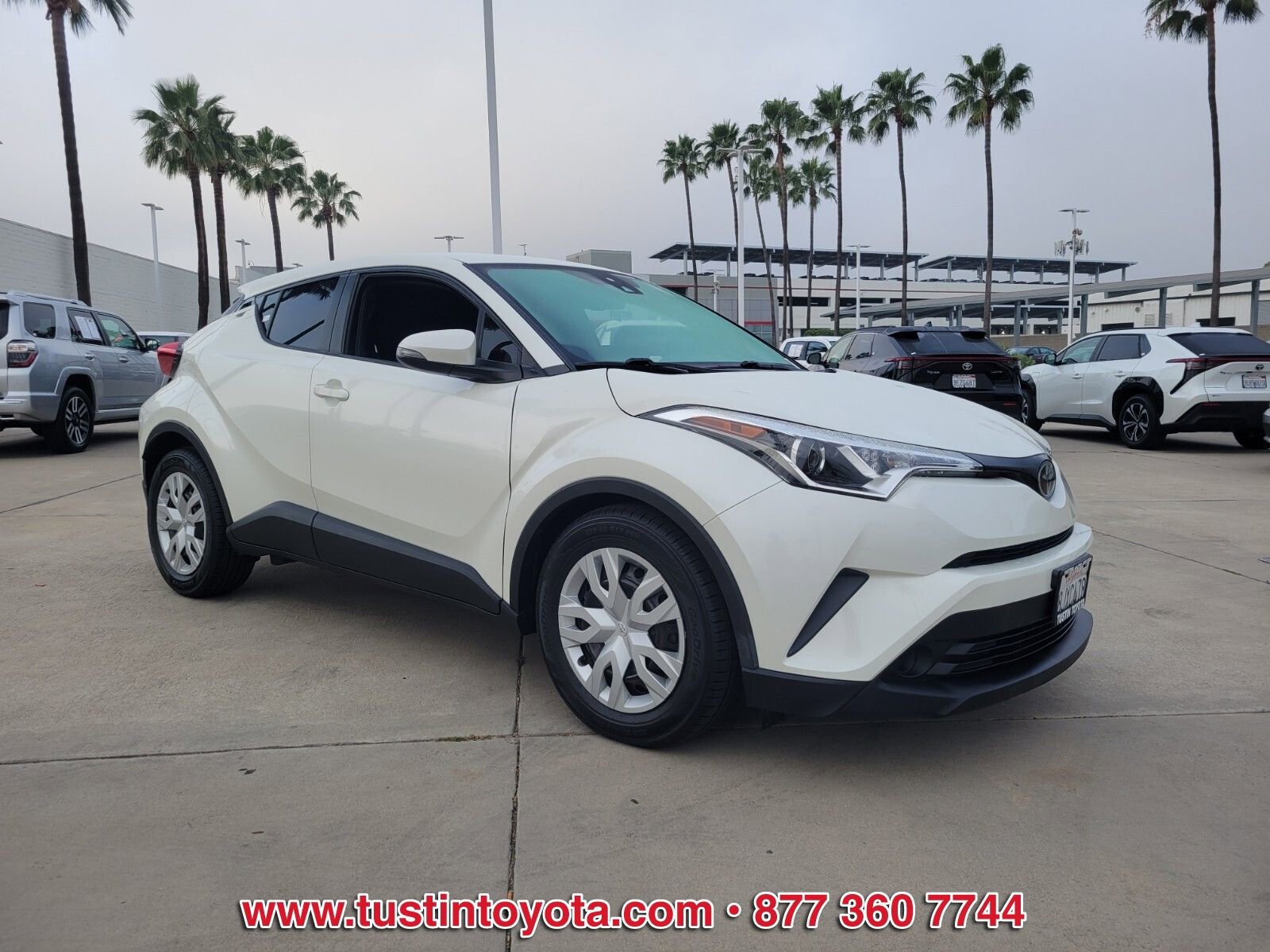 Certified 2019 Toyota C-HR LE FWD image 2