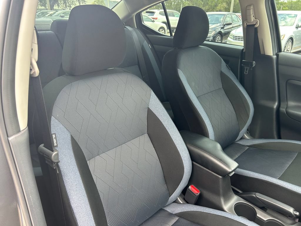 Used 2024 Nissan Versa SV w/ Trunk Package FWD image 31