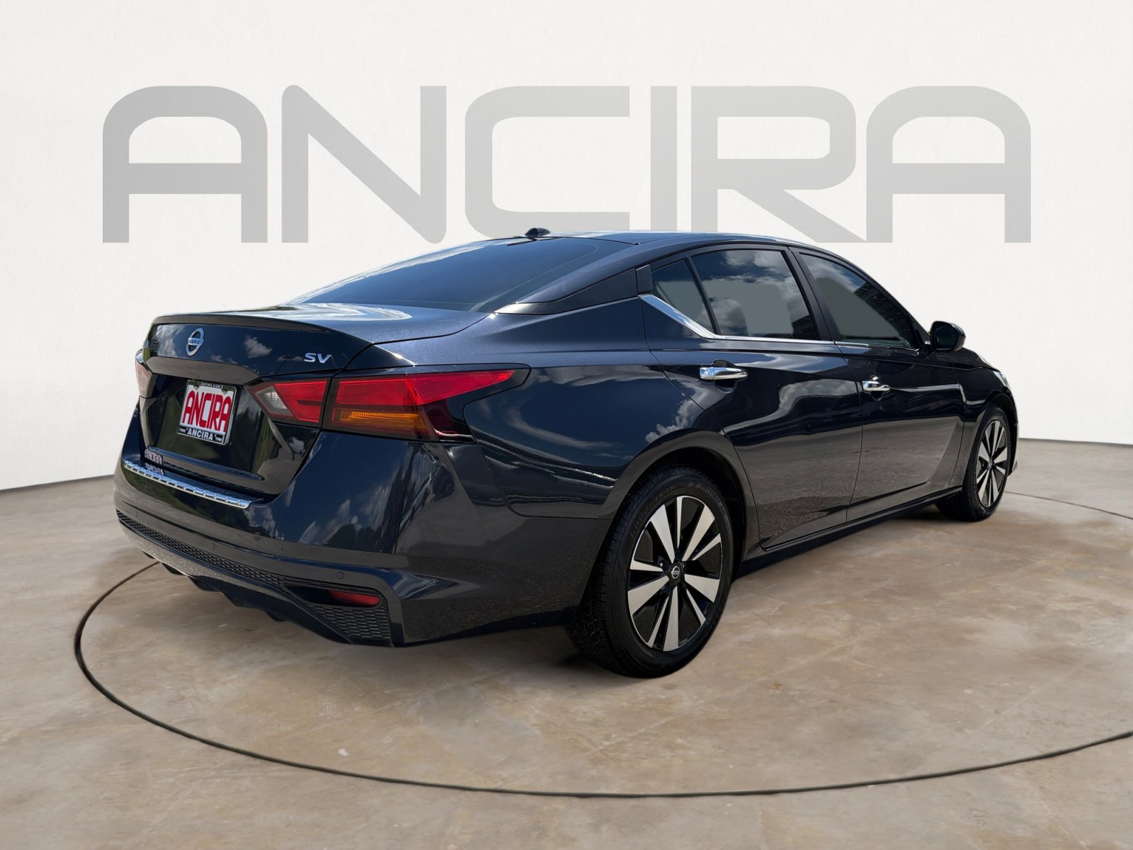 Used 2022 Nissan Altima 2.5 SV FWD image 11