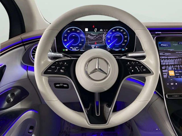 Used 2023 Mercedes-Benz EQS 450+ SUV image 13