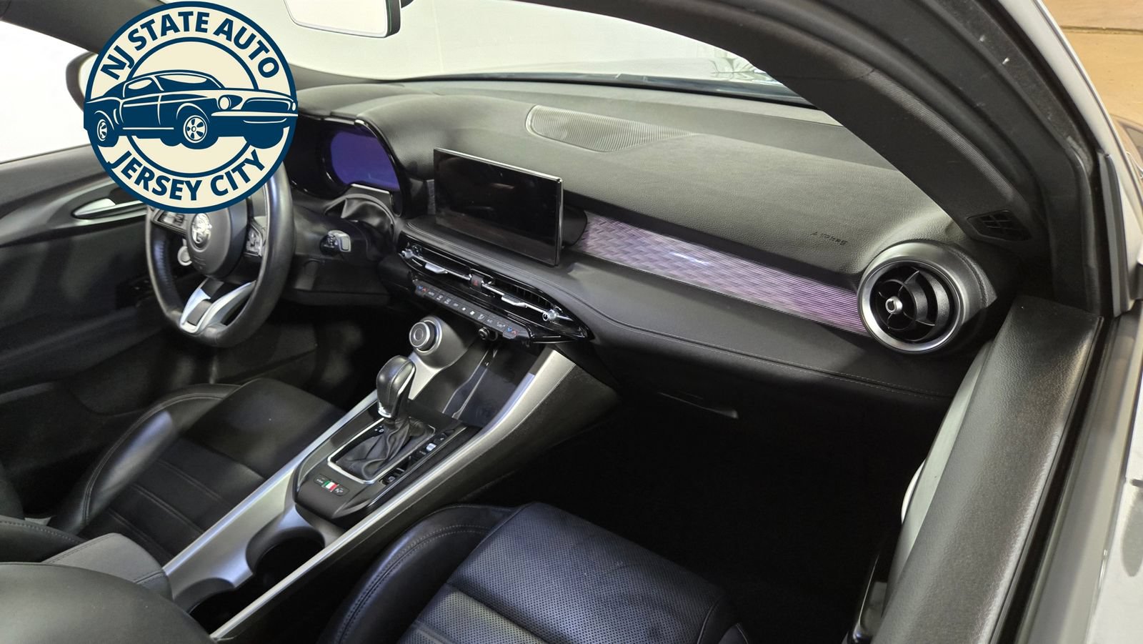 Used 2024 Alfa Romeo Tonale Ti w/ Active Assist Package AWD/4WD image 36