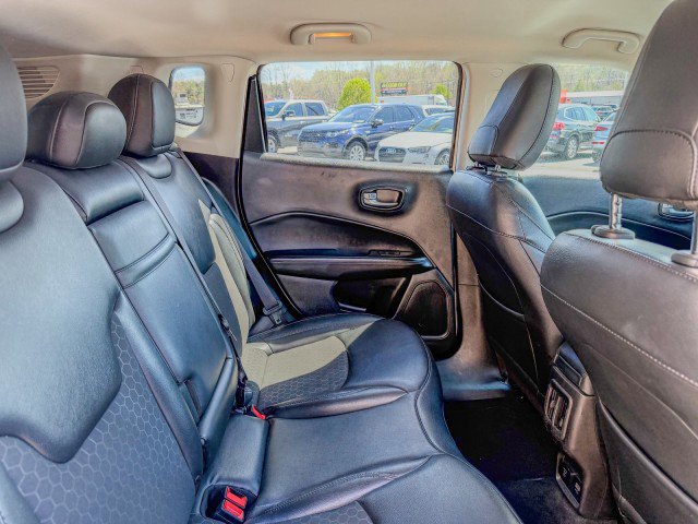 Used 2019 Jeep Compass Altitude image 13