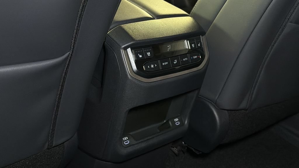 New 2026 Lexus TX 500h AWD image 11
