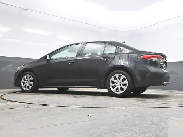 Used 2023 Toyota Corolla LE FWD image 35