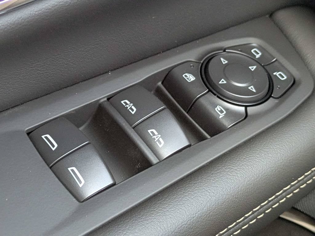 New 2026 GMC Yukon Elevation AWD/4WD image 26