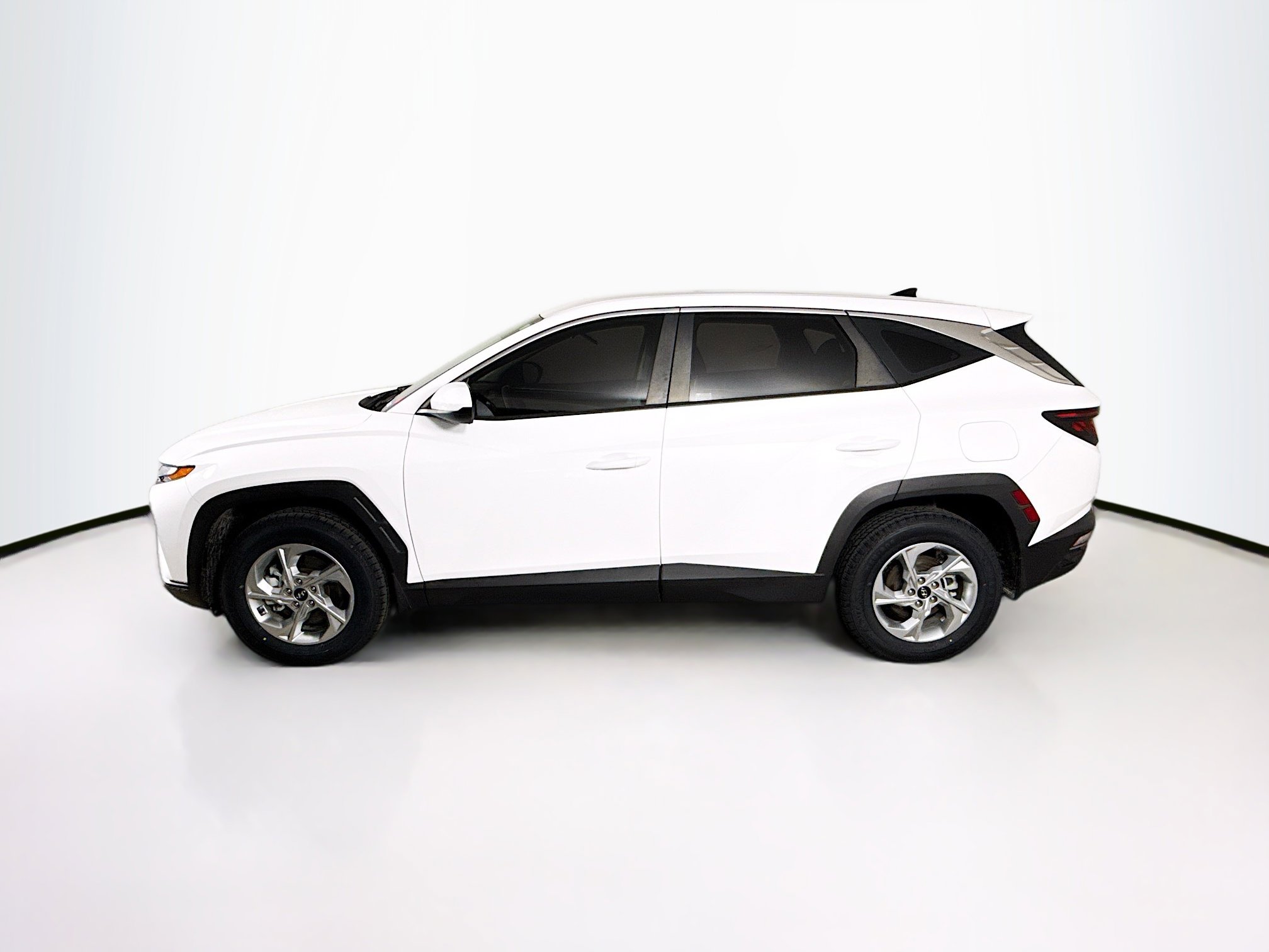 Used 2023 Hyundai Tucson SE AWD/4WD image 7