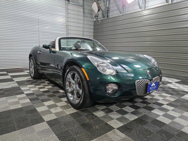 Used 2009 Pontiac Solstice Convertible w/ Premium Package RWD image 5