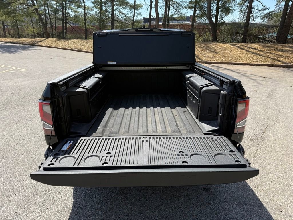 Used 2023 Nissan Titan Platinum Reserve w/ Moonroof Package image 29