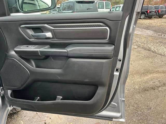 Used 2025 RAM 1500 Big Horn AWD/4WD image 30