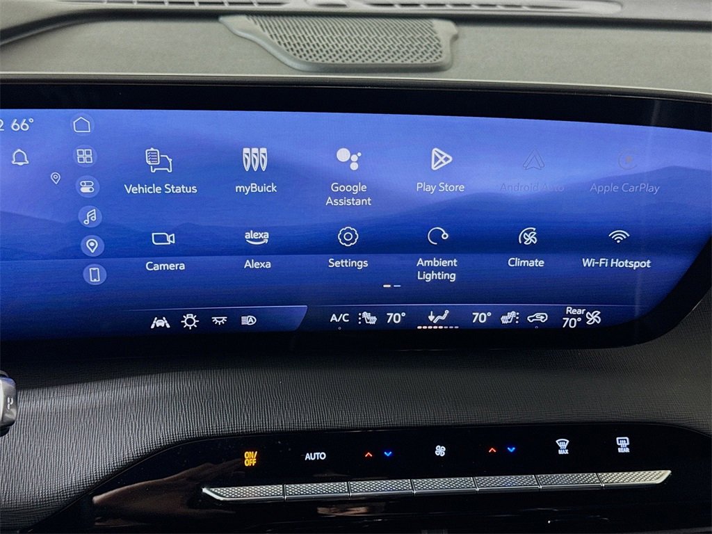 Used 2025 Buick Enclave Preferred image 13