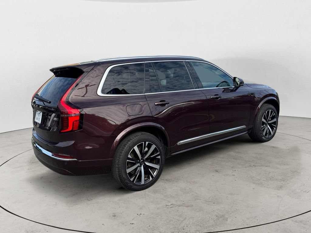 Certified 2025 Volvo XC90 B5 Core AWD/4WD image 7
