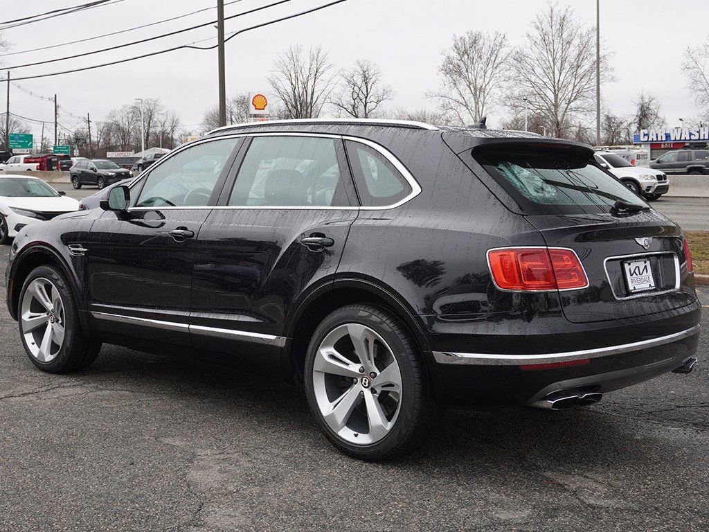 Used 2019 Bentley Bentayga AWD/4WD image 9