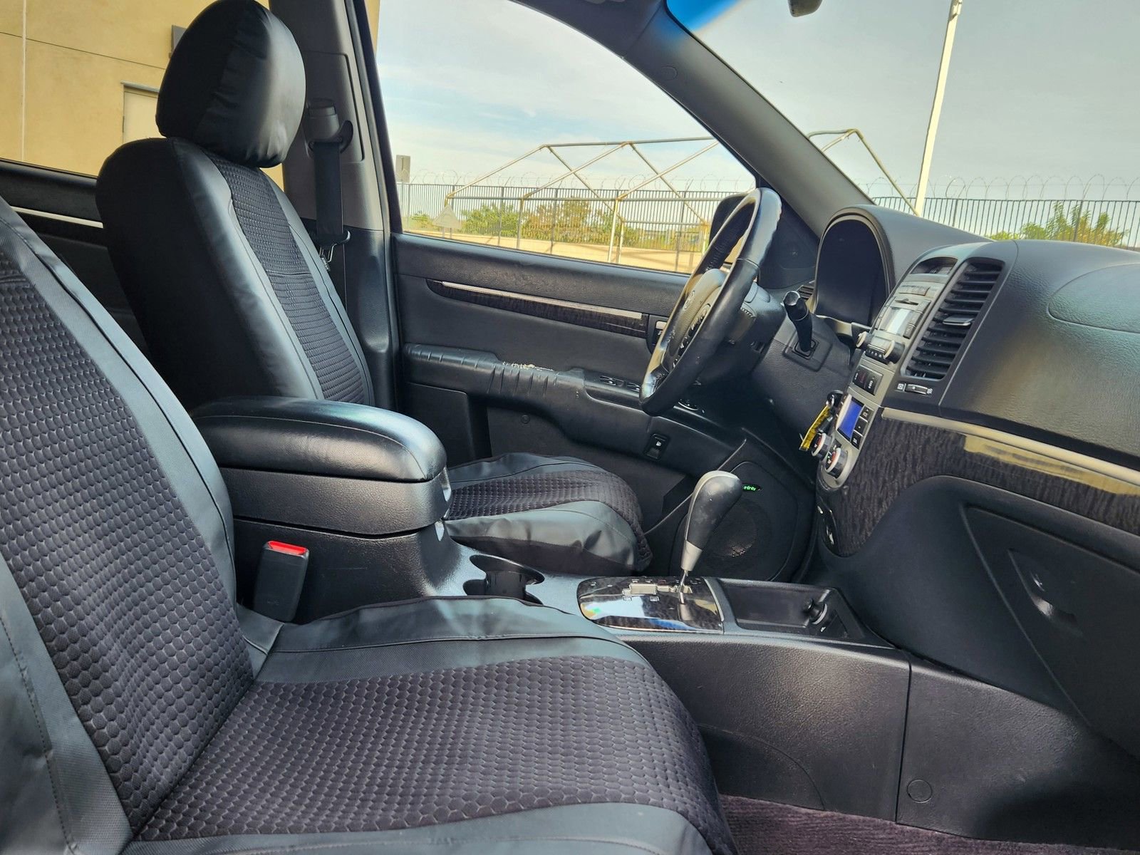 Used 2008 Hyundai Santa Fe Limited image 50