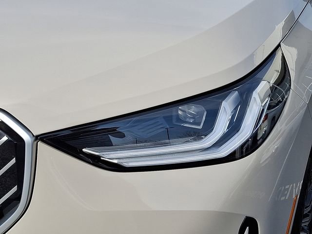 Used 2025 BMW X3 xDrive30i image 9