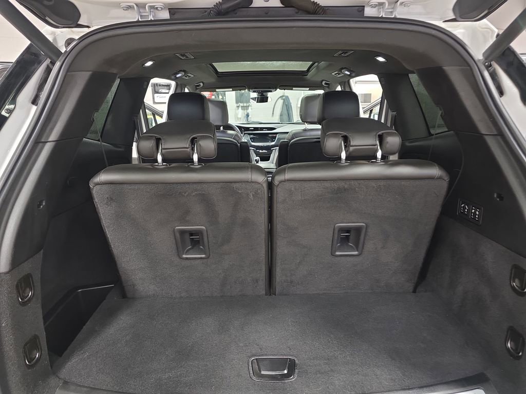 Certified 2021 Cadillac XT6 Premium Luxury image 13