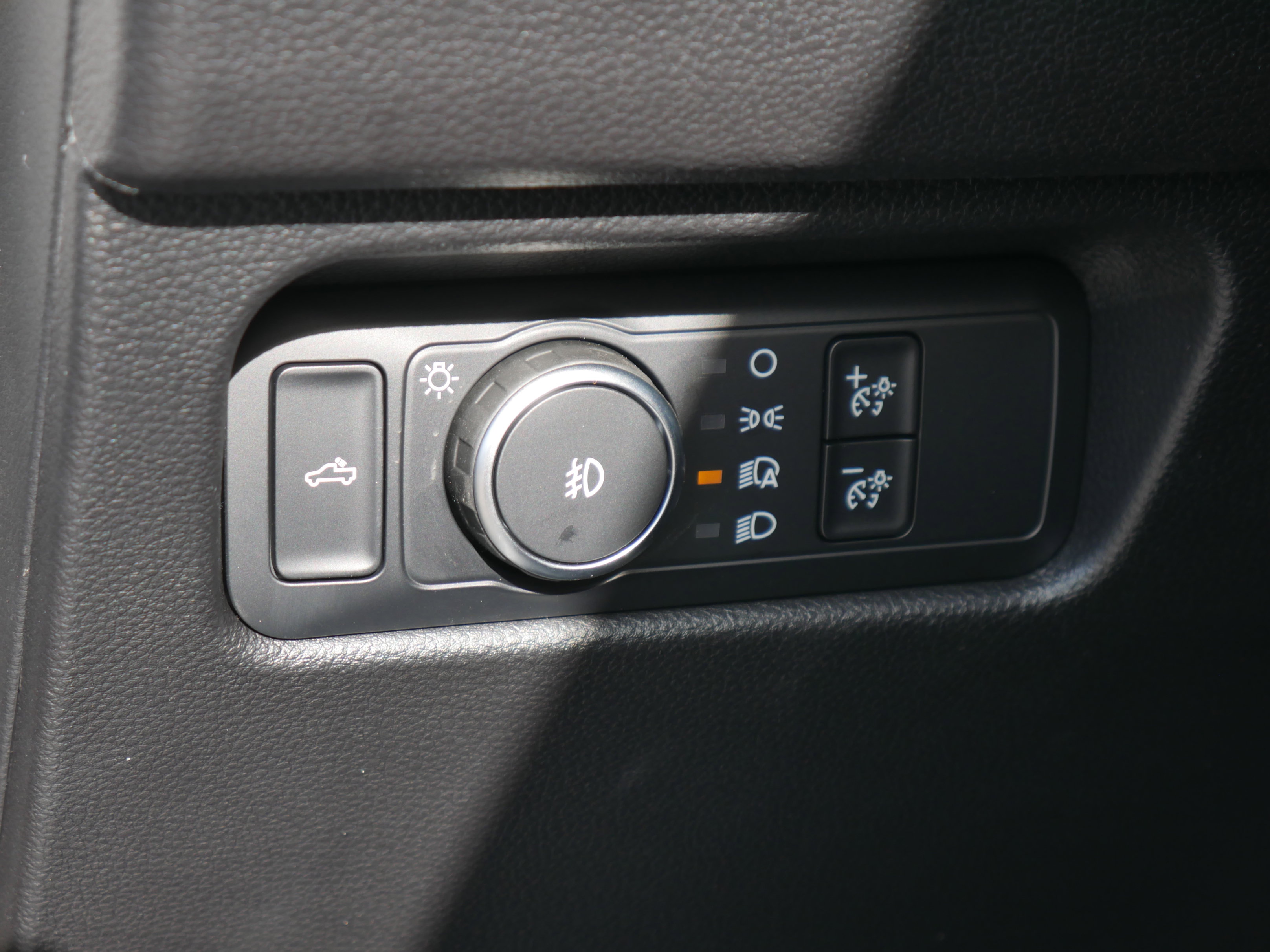 New 2025 Ford Ranger XLT w/ FX4 Off-Road Package image 5