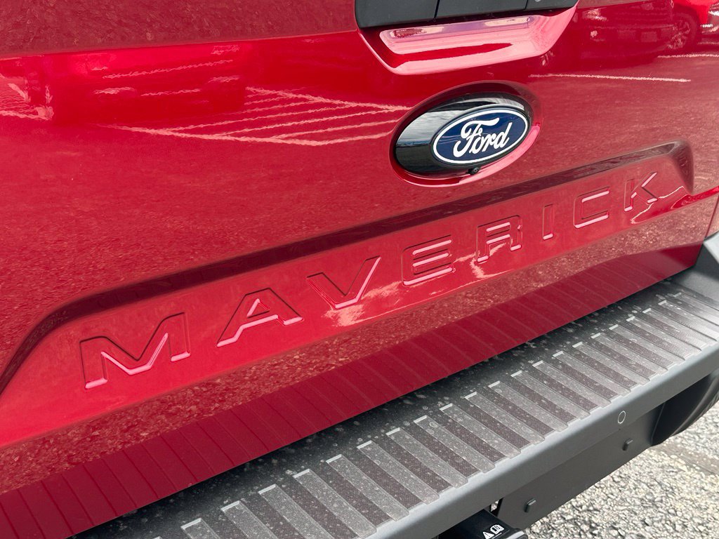 New 2026 Ford Maverick XLT w/ Black Appearance Package AWD/4WD image 27