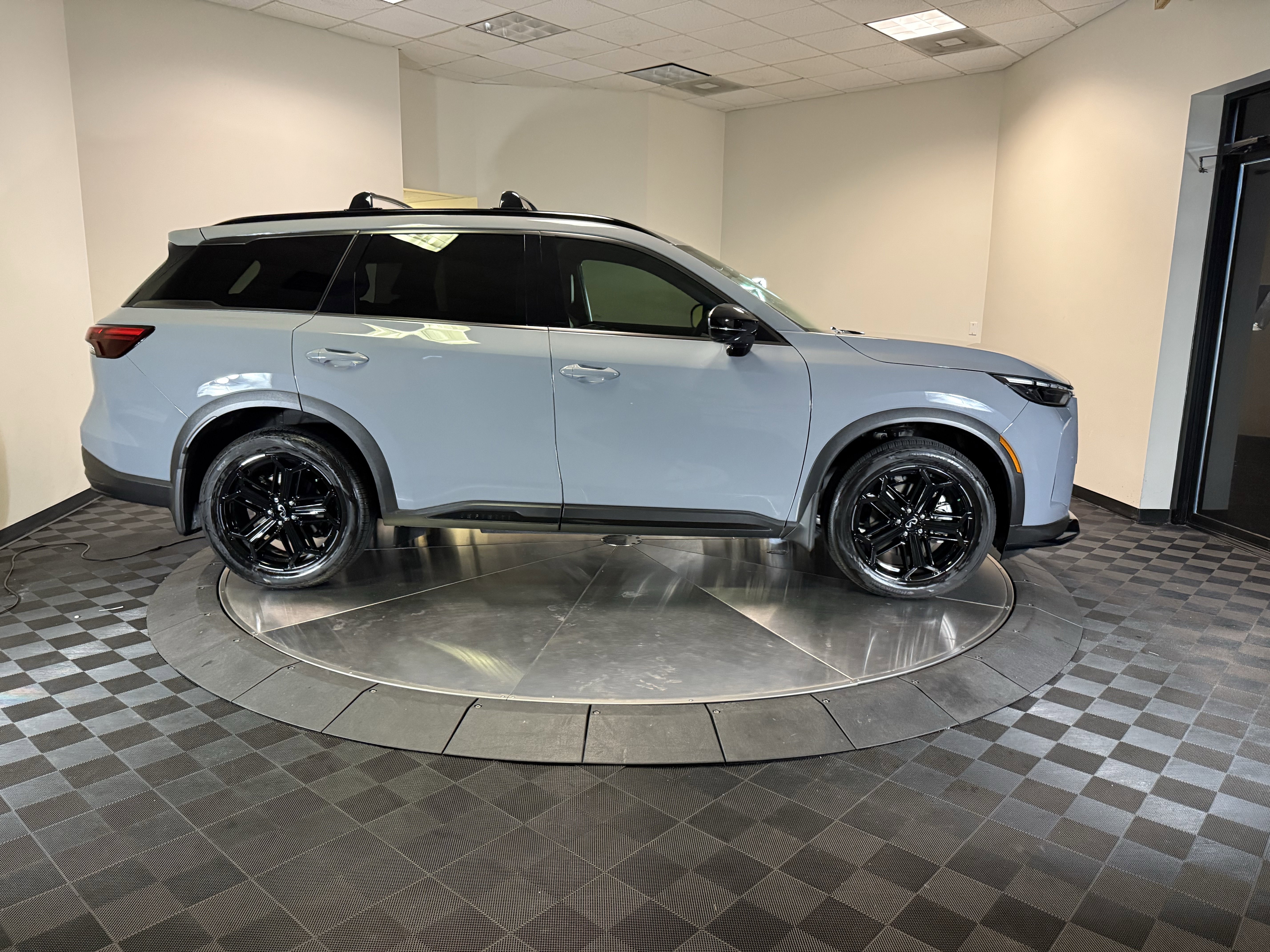 Certified 2026 INFINITI QX60 Sport AWD/4WD image 8