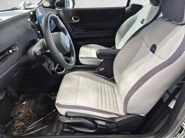 Used 2025 MINI Cooper S FWD image 12