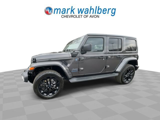 Used 2025 Jeep Wrangler Unlimited Sahara image 9