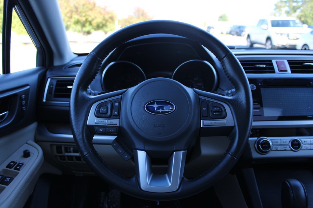 Used 2015 Subaru Outback 2.5i Limited AWD/4WD image 17