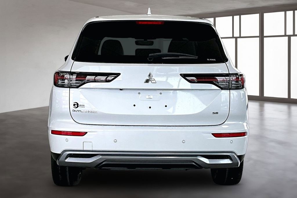 New 2026 Mitsubishi Outlander SE AWD/4WD image 5
