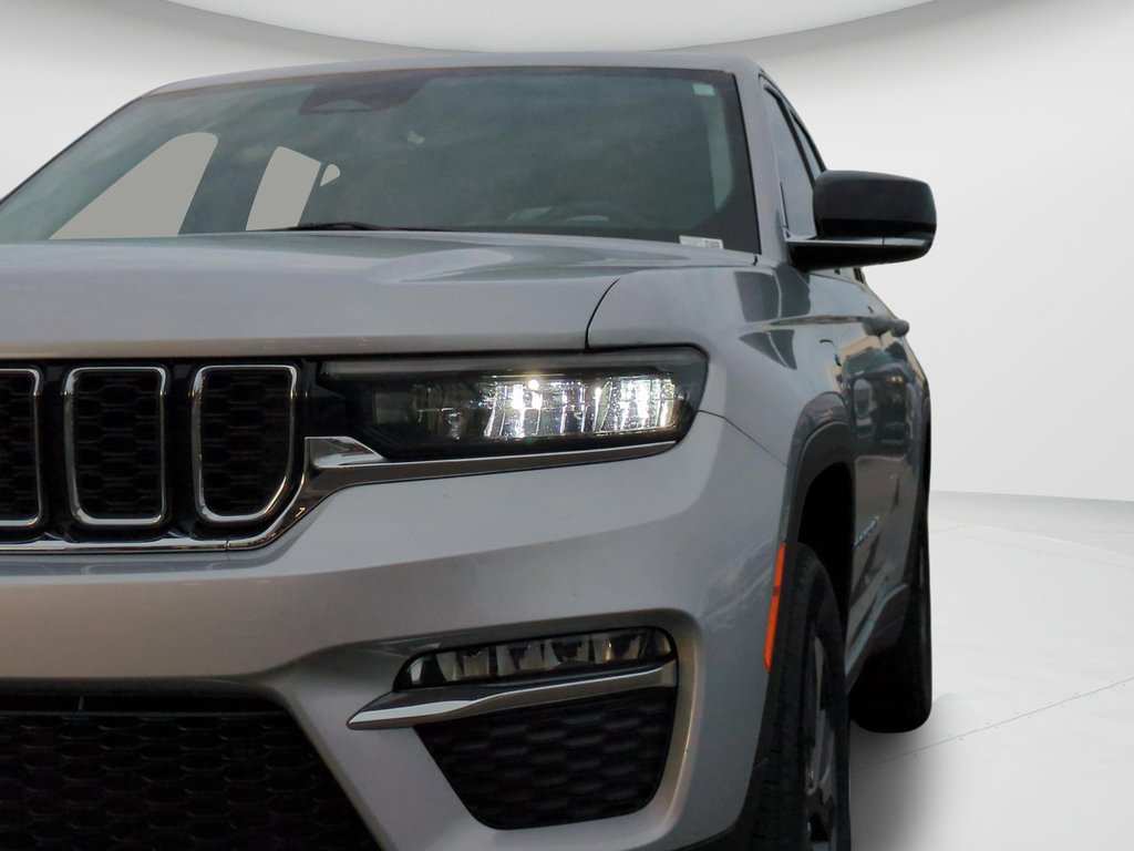 Used 2022 Jeep Grand Cherokee Limited 4xe AWD/4WD image 26