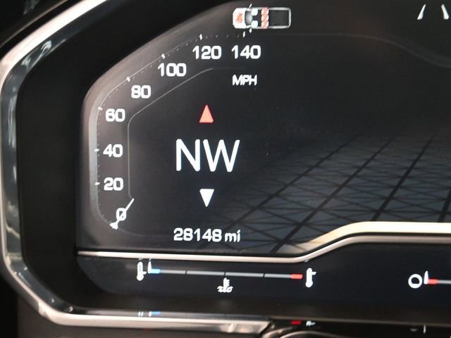 Used 2024 GMC Sierra 2500 SLE w/ SLE Convenience Package image 17