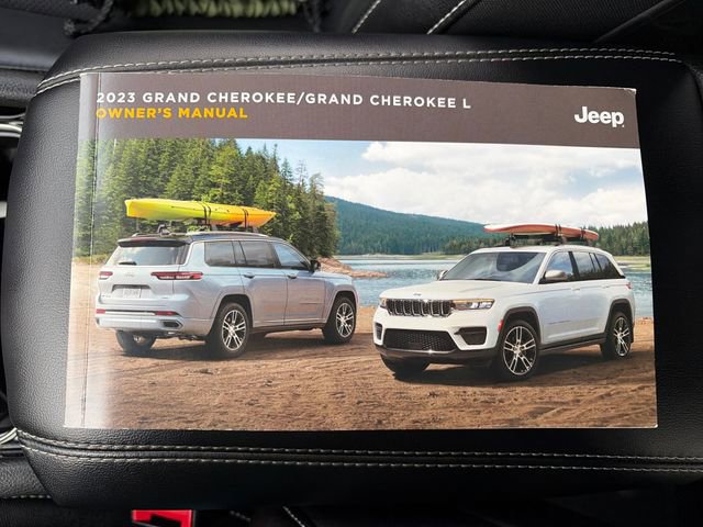 Used 2023 Jeep Grand Cherokee Altitude AWD/4WD image 56