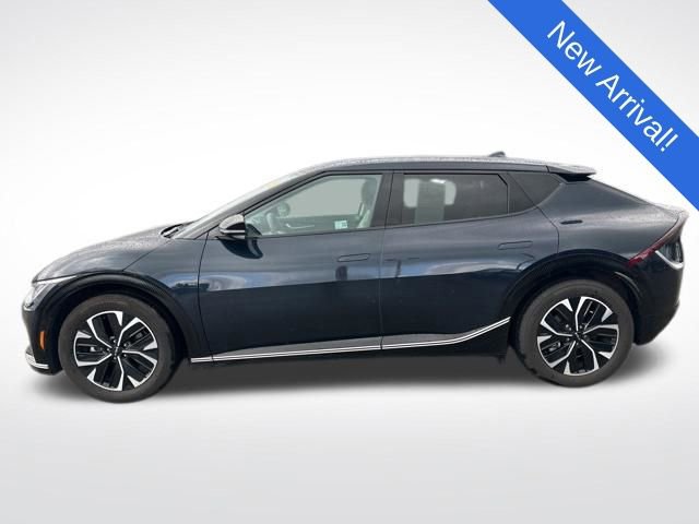 Used 2023 Kia EV6 Wind RWD image 4