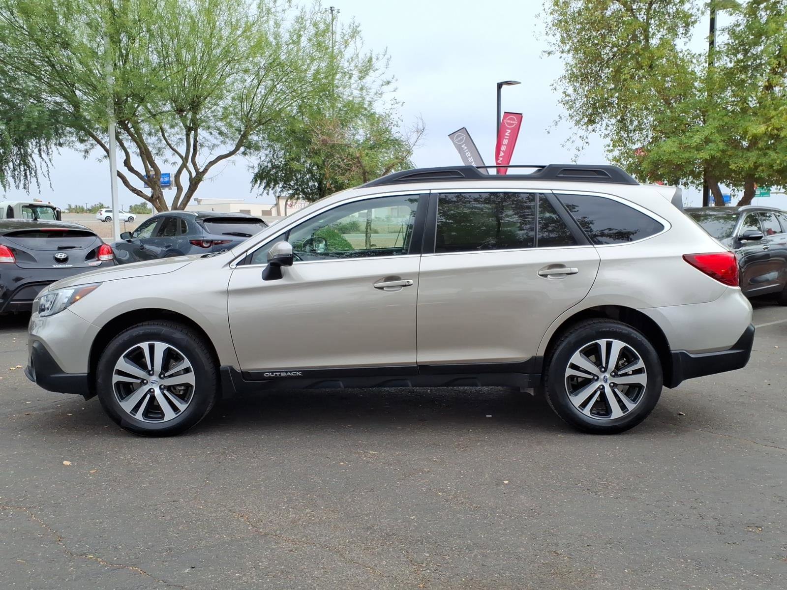 Used 2019 Subaru Outback 2.5i Limited image 2