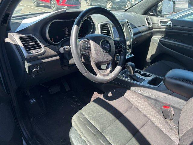 Used 2018 Jeep Grand Cherokee Laredo image 7
