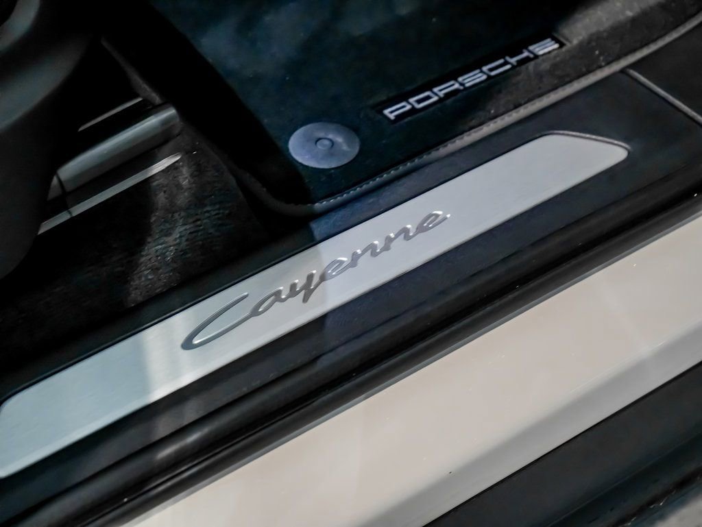 New 2026 Porsche Cayenne AWD/4WD image 29