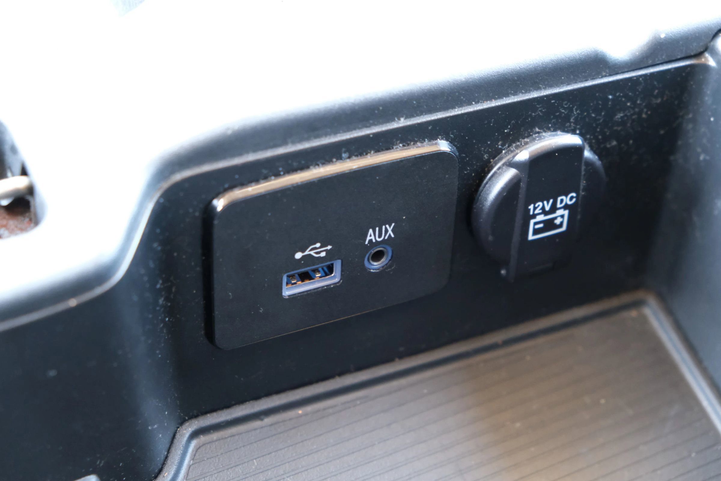 Used 2017 RAM 1500 Express image 31