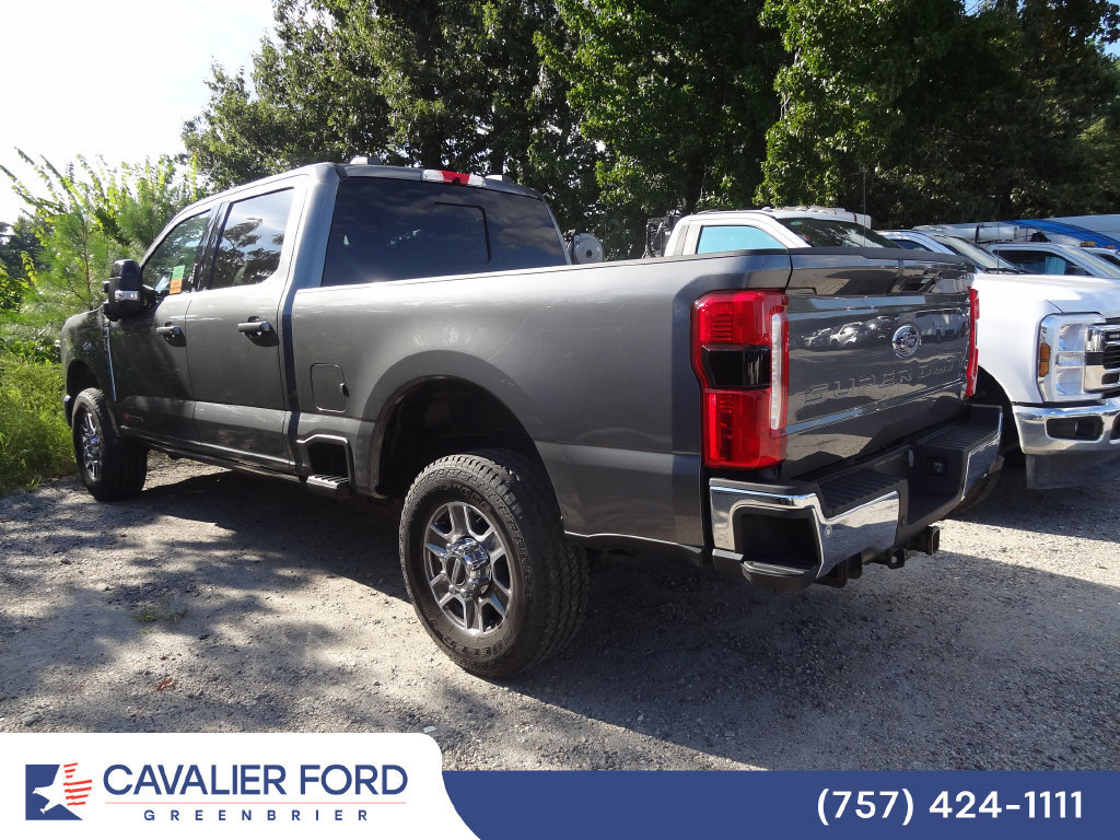 Certified 2024 Ford F350 Lariat w/ Lariat Ultimate Package AWD/4WD image 4
