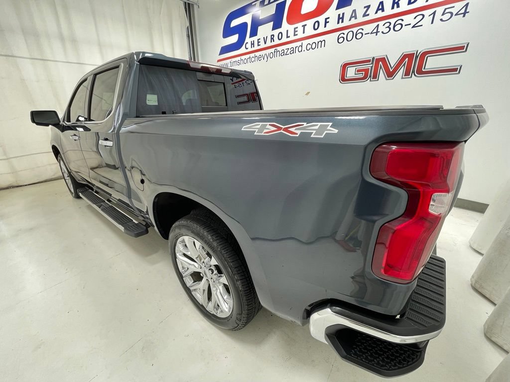 Used 2020 Chevrolet Silverado 1500 LTZ w/ LTZ Premium Package AWD/4WD image 7