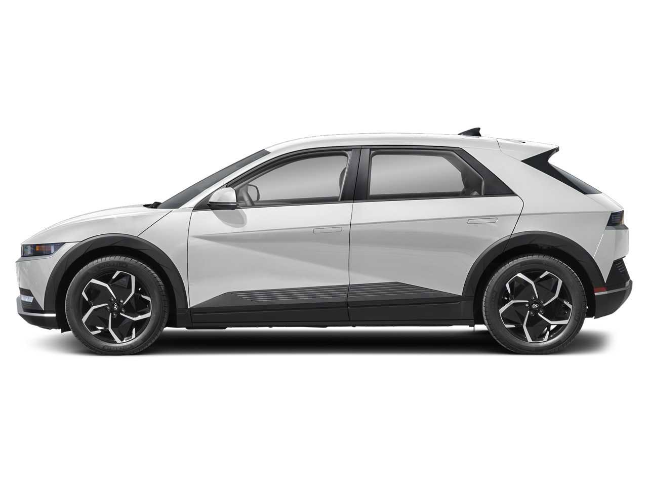 Used 2024 Hyundai Ioniq 5 SEL RWD image 3