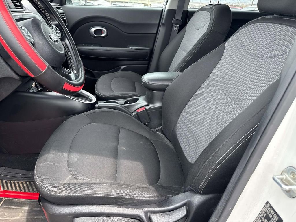 Used 2019 Kia Soul + FWD image 10