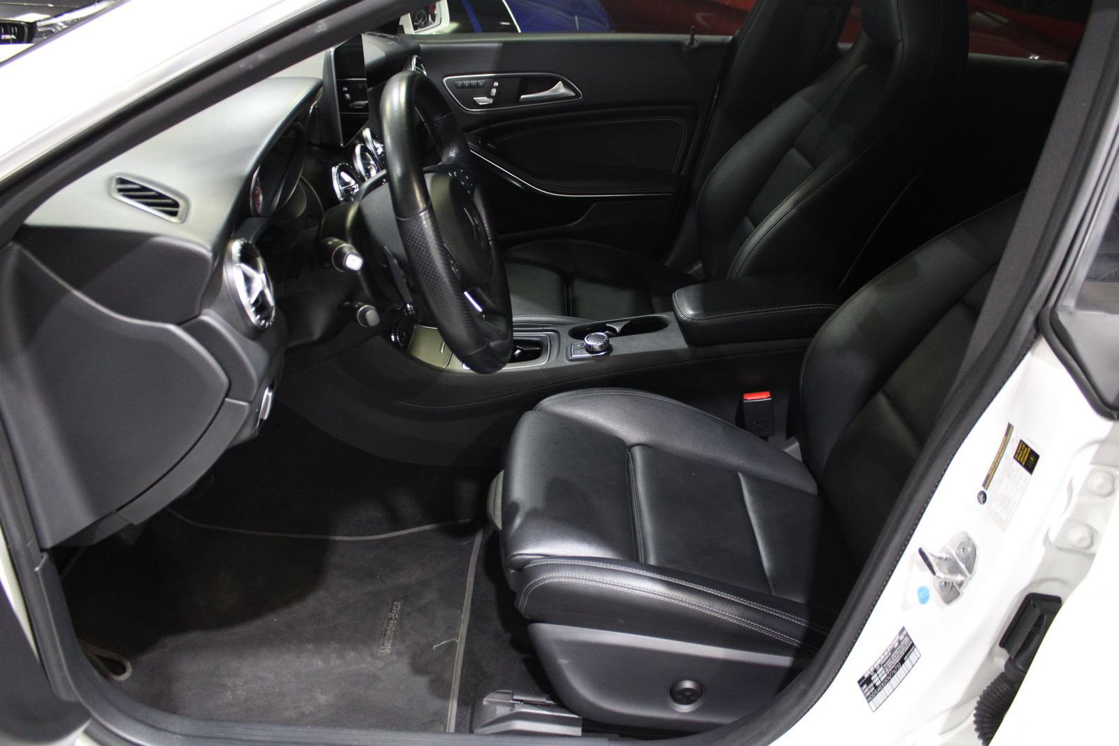 Used 2019 Mercedes-Benz CLA 250 image 21