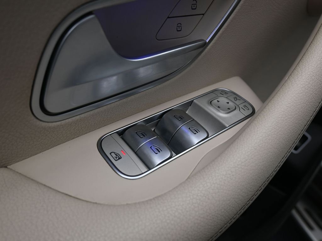 Used 2021 Mercedes-Benz GLE 350 image 30