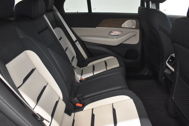 New 2026 Mercedes-Benz GLE 53 AMG 4MATIC image 17