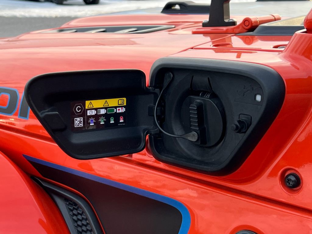 Used 2023 Jeep Wrangler Unlimited Rubicon 4xe image 9