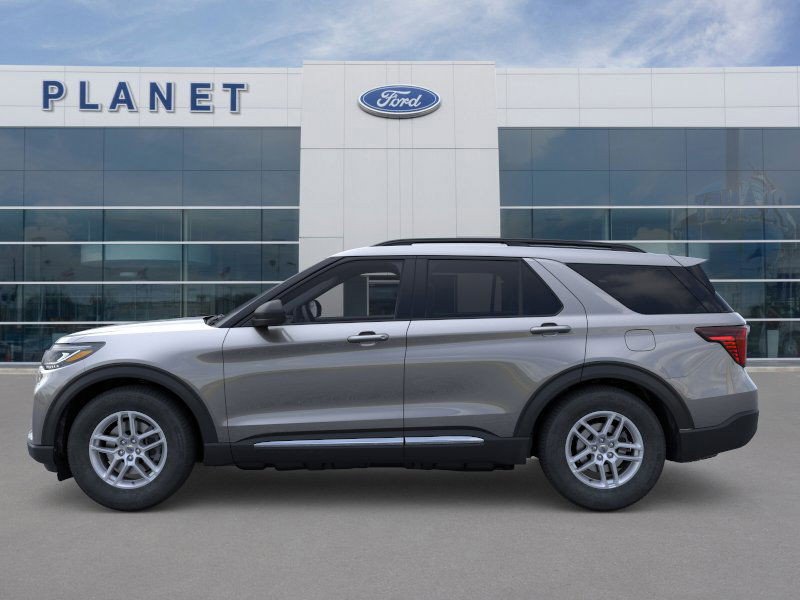 New 2025 Ford Explorer Active image 3