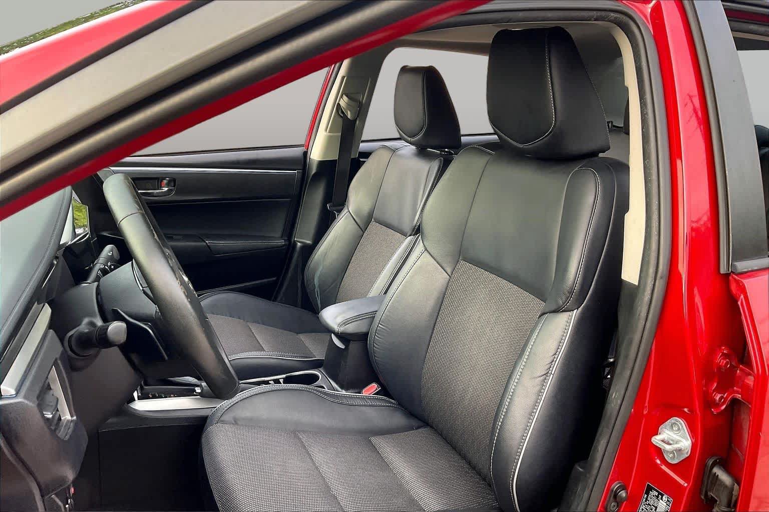 Used 2015 Toyota Corolla S w/ Driver Convenience Package FWD image 8