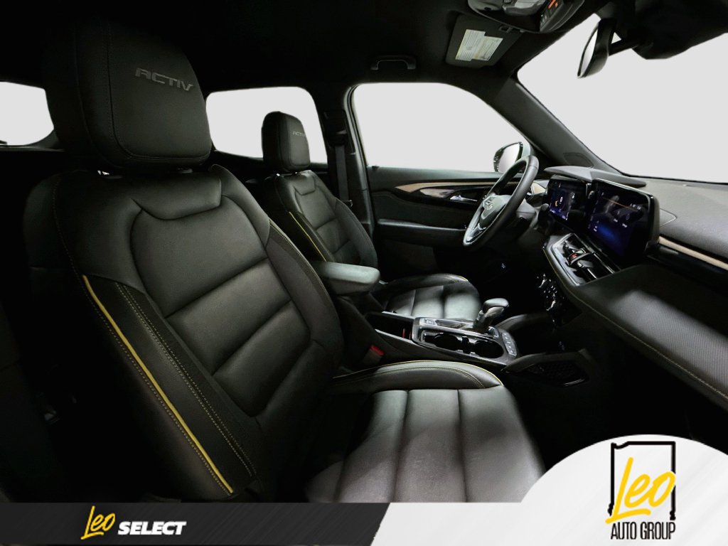 Used 2025 Chevrolet TrailBlazer ACTIV w/ Convenience Package AWD/4WD image 29