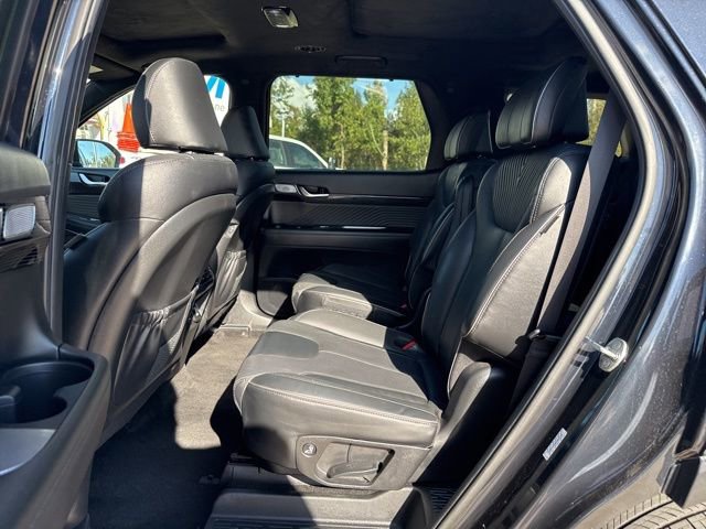 Used 2024 Hyundai Palisade Calligraphy image 19