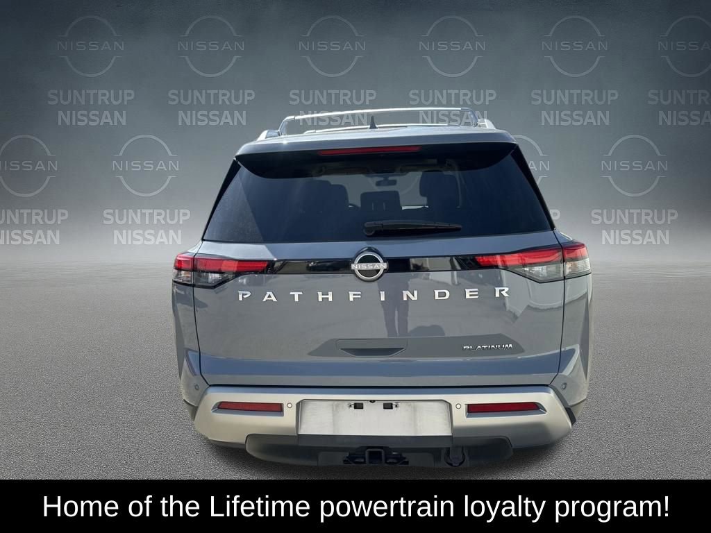 Used 2025 Nissan Pathfinder Platinum w/ Cargo Package image 5