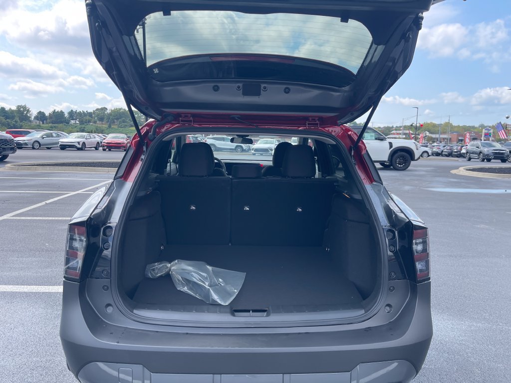 New 2027 Nissan Kicks SV AWD/4WD image 9