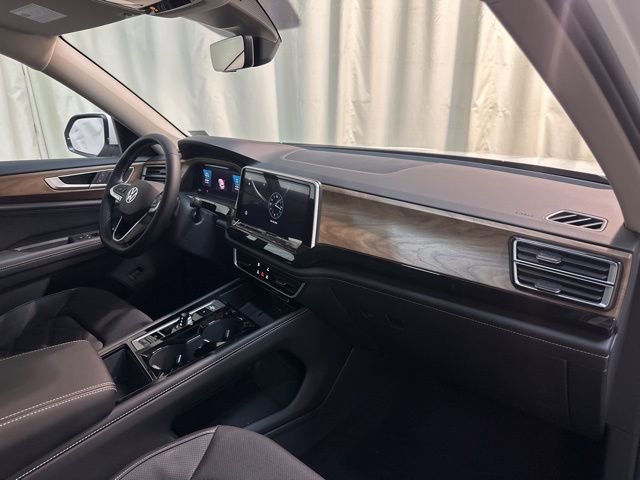 New 2026 Volkswagen Atlas SE image 37